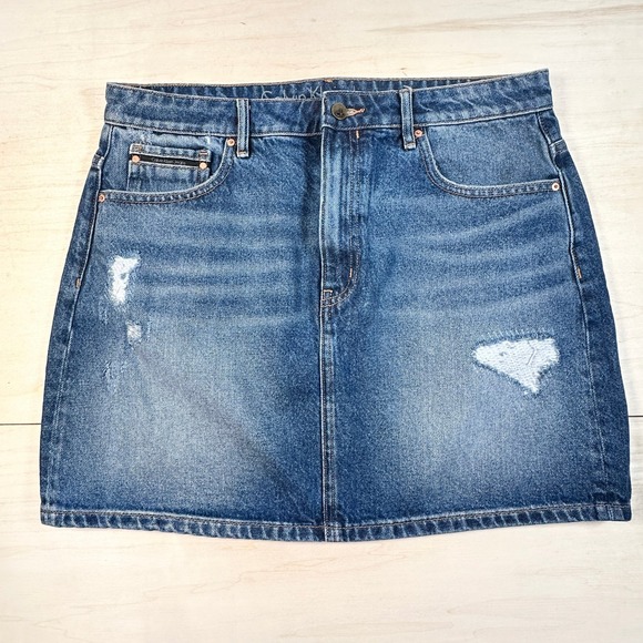 Calvin Klein Denim Mini Skirt Sz 33‎ Jean Distressed - Picture 1 of 7